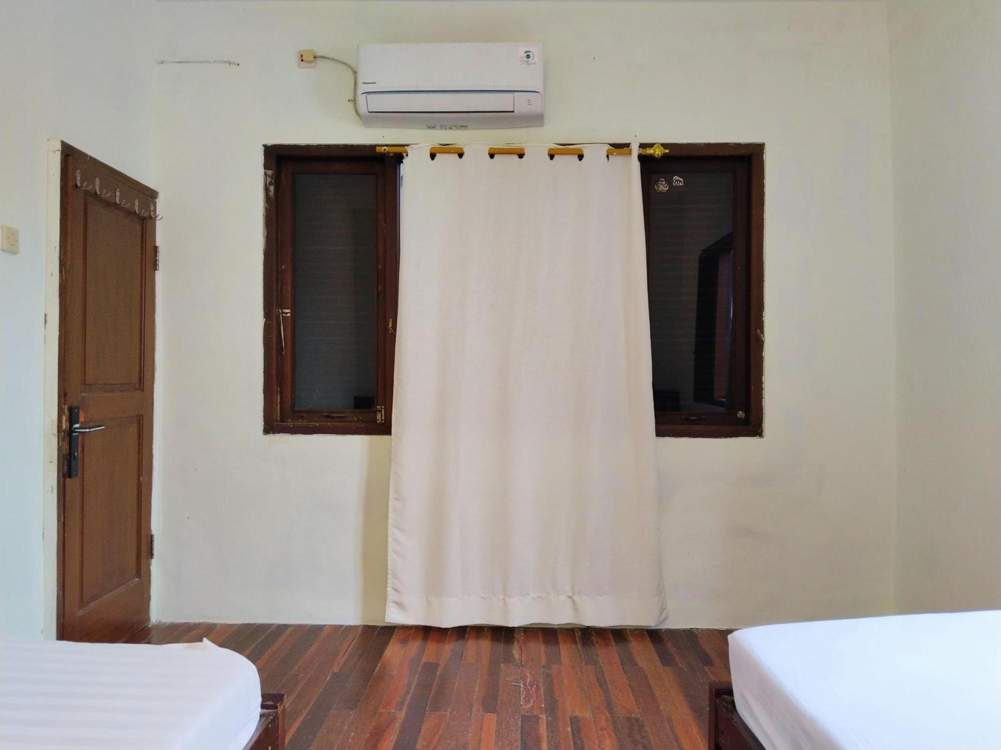Hotel Famili Taqwa