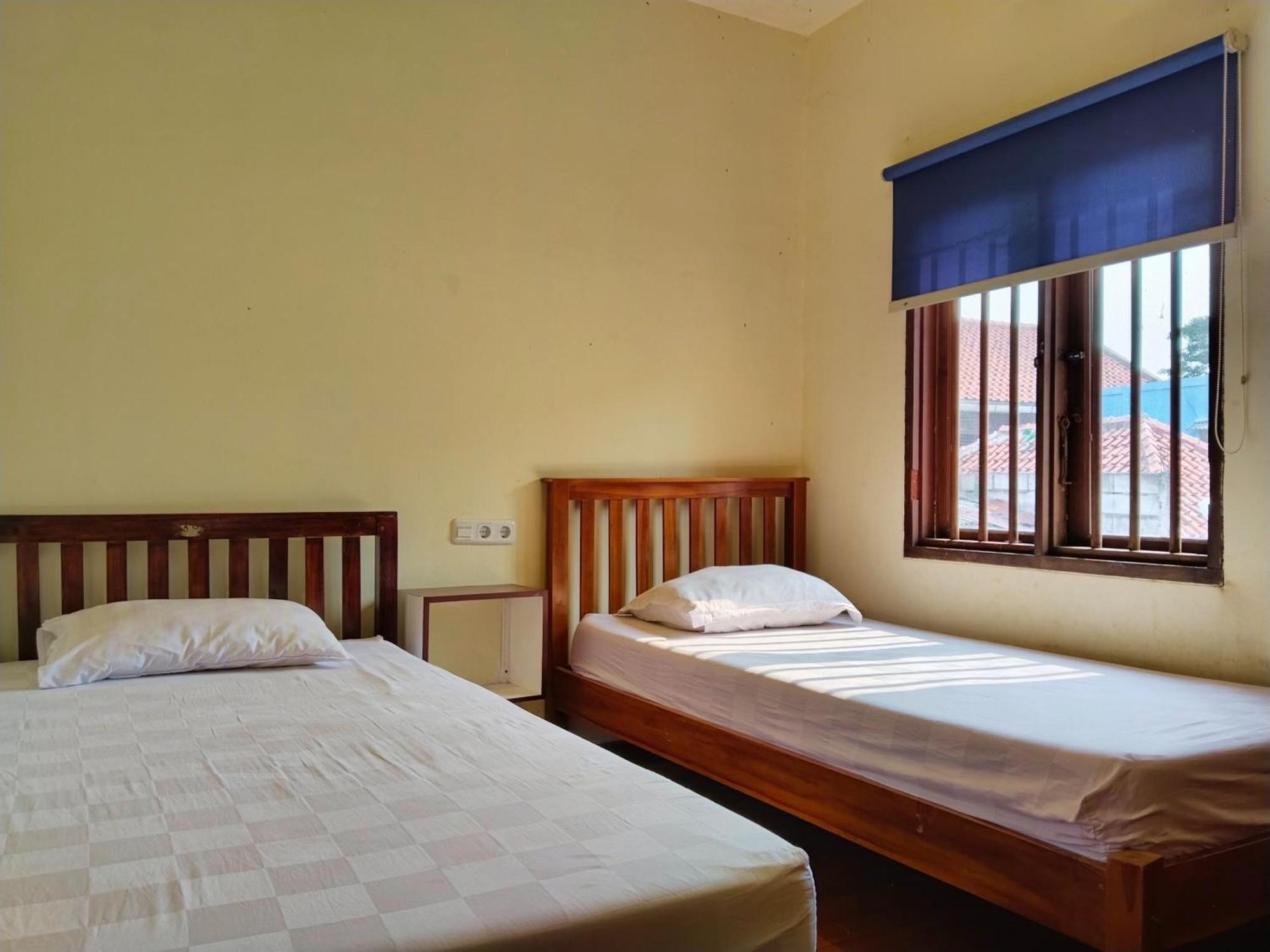 Hotel Famili Taqwa *