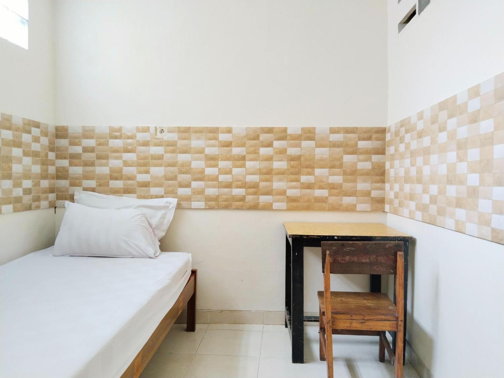 Famili Taqwa Hotel Jakarta